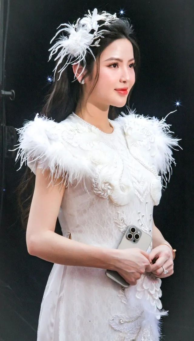 chu-thanh-huyen-tiet-lo-ly-do-quang-hai-vang-mat-trong-ngay-trong-dai (12)