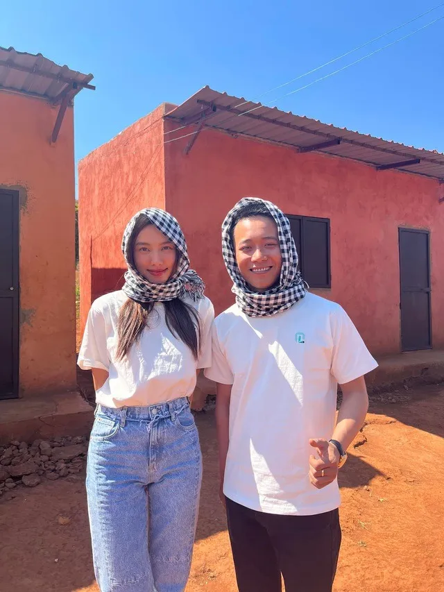 hoa-hau-thuy-tien-len-tieng-khi-bi-nghi-tha-thinh-quang-linh-hau-tin-don-hen-ho (3)