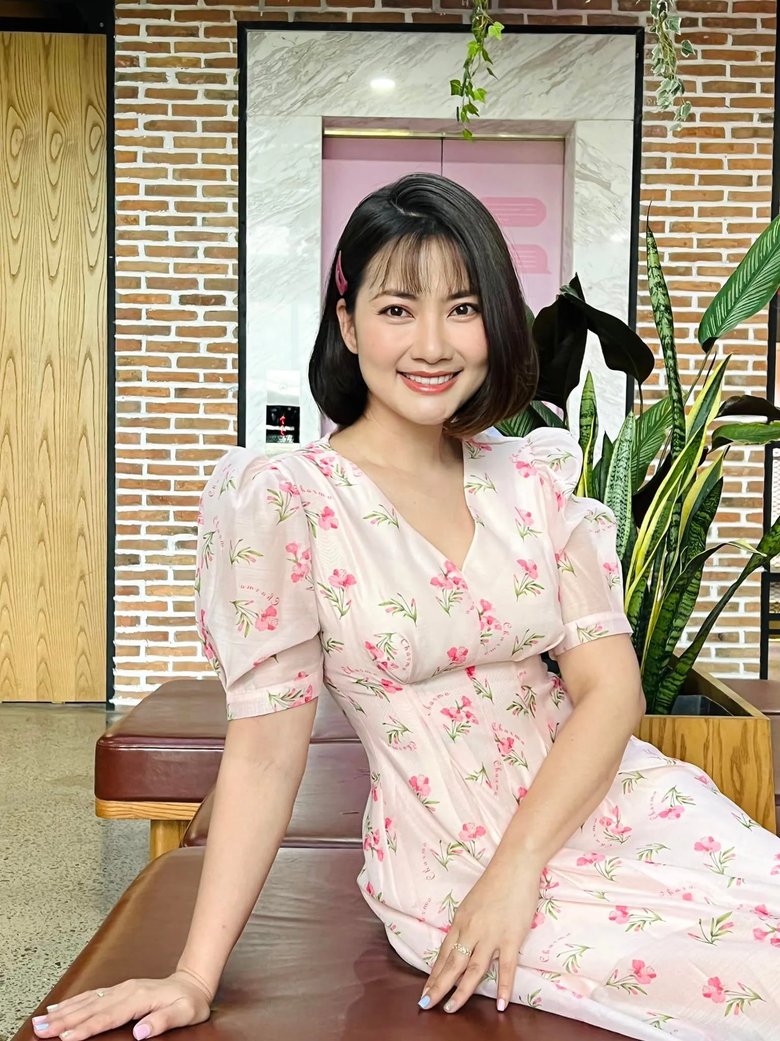 ngoc-lan-thua-nhan-vat-lon-voi-can-benh-mat-ngu-dai-dang (4)