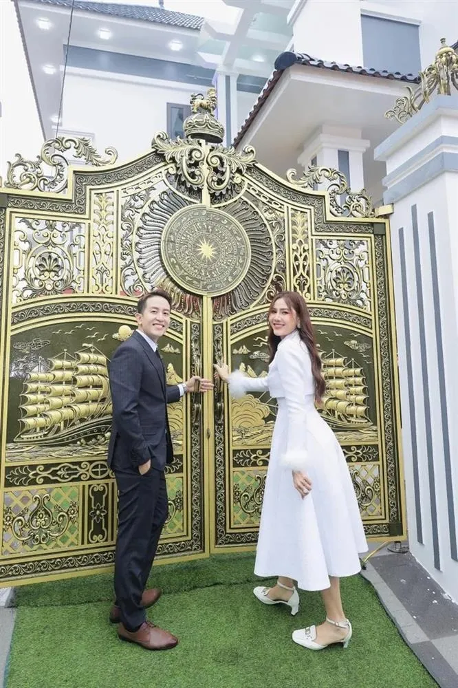 me-chong-chap-nhan-con-dau-no-nan-tien-ty (2)