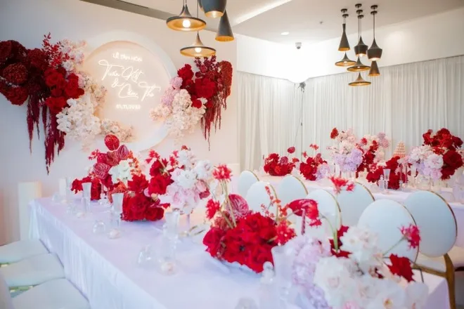 don-vi-decor-vuong-drama-nhan-300-trieu-nhung-thanh-pham-nat-bet-lam-tiec-cuoi-cho-puka-gin-tuan-kiet (4)