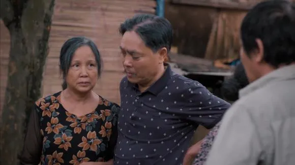 cap-doi-gay-uc-che-nhat-man-anh-Viet-trong-Cuoc-Doi-Van-Dep-Sao-la-vo-chong-ngoai-doi-that-deu-la-dai-ta-quan-doi.webp (3)