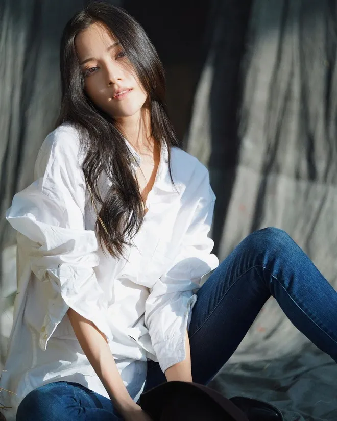 dien-mao-gay-sot-cua-nang-Dat-Ky-trong-bom-tan-co-trang-dau-tu-hon-9000-ty