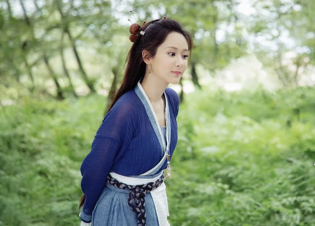 sao-nu-noi-tieng-huong-mat-tua-khoi-suong-bi-khui-chuyen-giau-fan-to-chuc-dam-cuoi-voi-ban-trai-ngoai-nganh