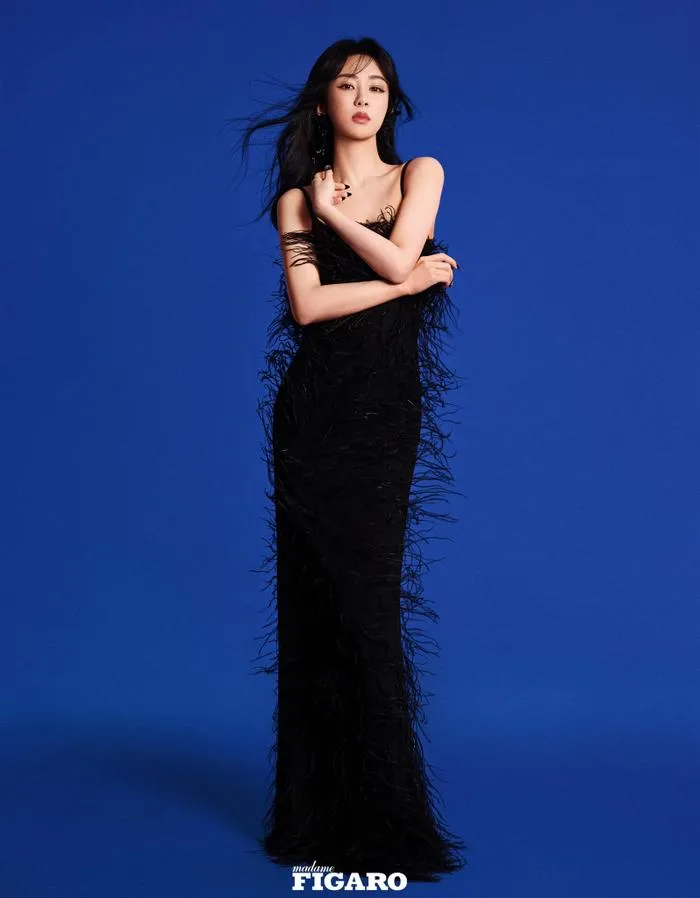 sao-nu-noi-tieng-huong-mat-tua-khoi-suong-bi-khui-chuyen-giau-fan-to-chuc-dam-cuoi-voi-ban-trai-ngoai-nganh