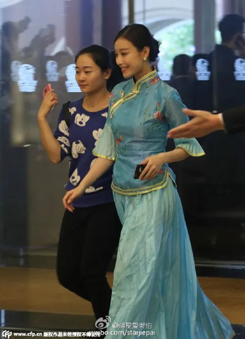 du-da-ly-hon-nhung-angela-baby-va-huynh-hieu-minh-van-bi-cong-dong-mang-phot-vi-dieu-nay