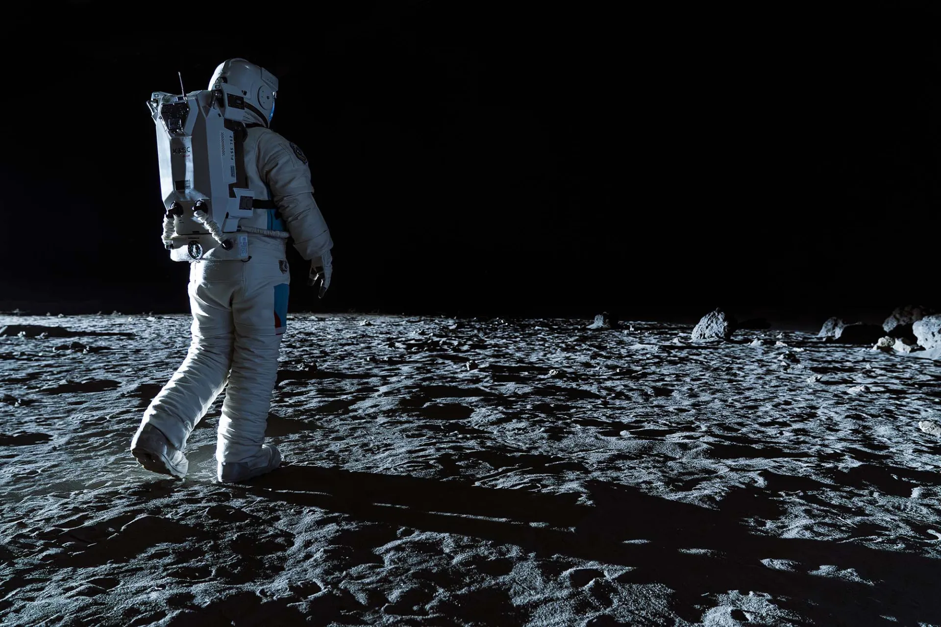 the-moon-nhiem-vu-cuoi-cung-bom-tan-vien-tuong-hon-500-ty-dong-mo-ra-ky-nguyen-moi-cho-dien-anh-han-quoc