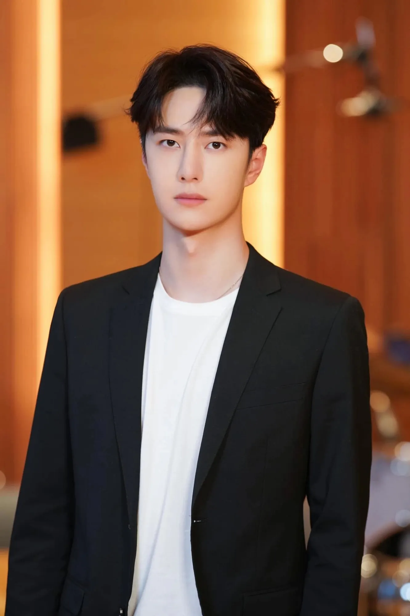 ro-thong-tin-vuong-nhat-bac-se-sang-viet-nam-quay-phim-dien-anh-moi