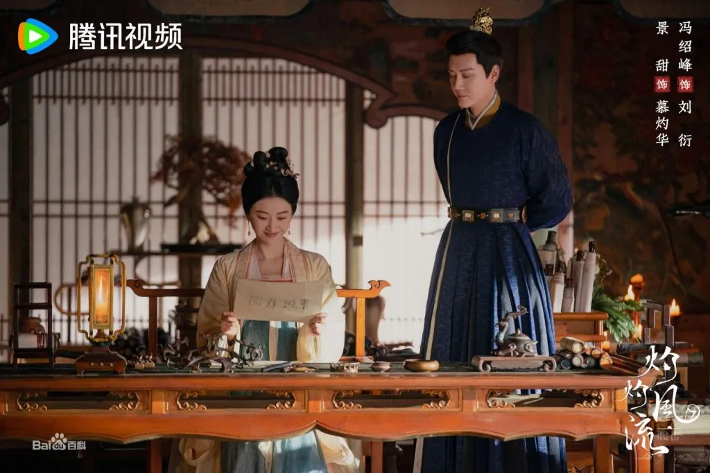 my-nhan-hoa-ngu-duoc-chu-y-nhat-hien-tai-tao-hinh-co-trang-dep-me-man--nhan-sac-lan-luot-ca-nu-chinh