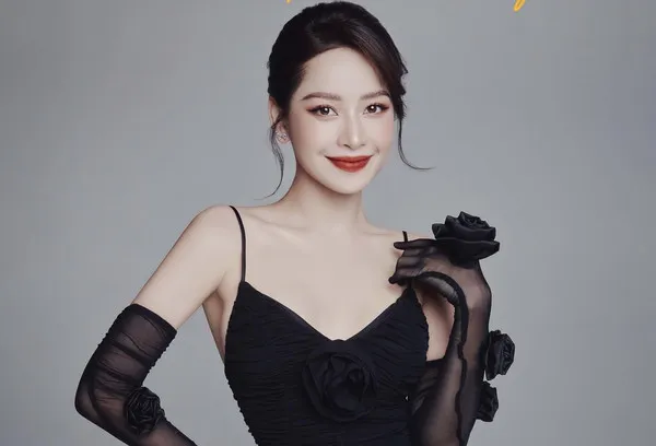 Chi-Pu-bat-ngo-duoc-day-thuyen-voi-sao-nam-Van-Chi-Vu-khien-dan-tinh-day-song