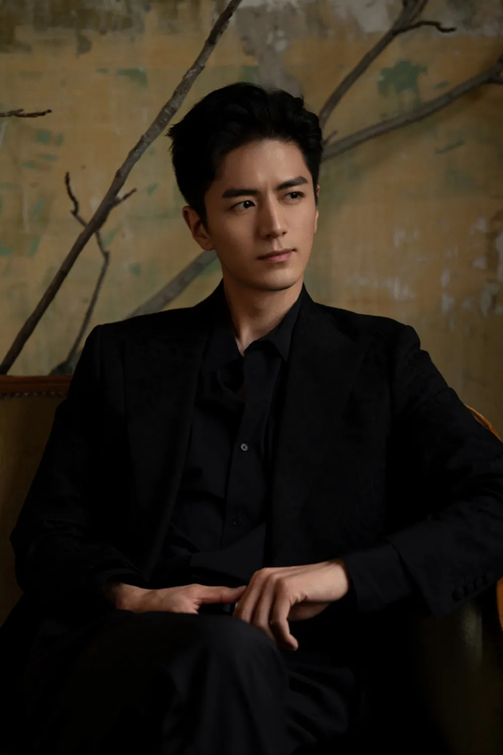 Nam-dien-vien-moi-noi-bi-tay-chay-vi-nghi-huy-keo-ban-dien-de-dua-ban-gai-vao-dong-chung-phim