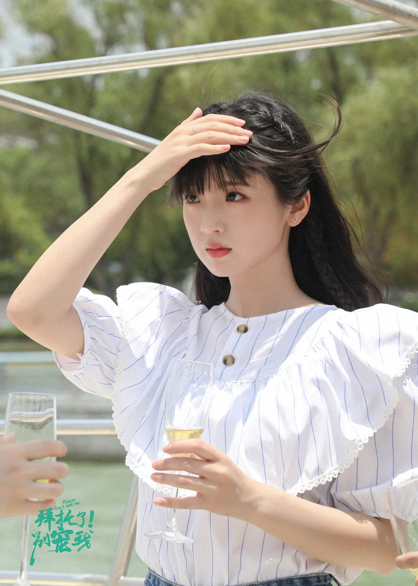 Nu-dien-vien-so-huong-khi-dong-cap-voi-dan-nam-than-Cbiz-du-nhan-sac-co-han