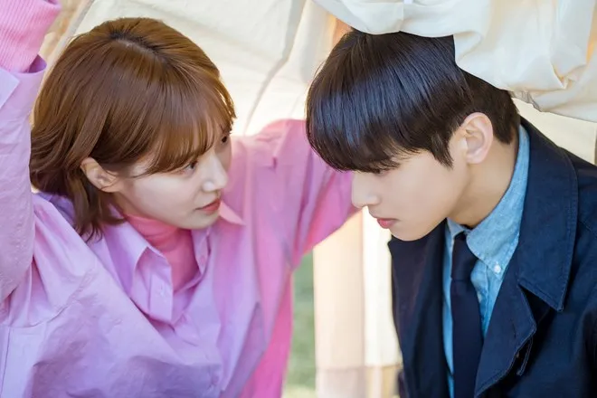 sao-nu-gay-chu-y-khi-tiet-lo-chuyen-dong-canh-hon-tan-6-tieng-voi-my-nam-Cha-Eun-Woo