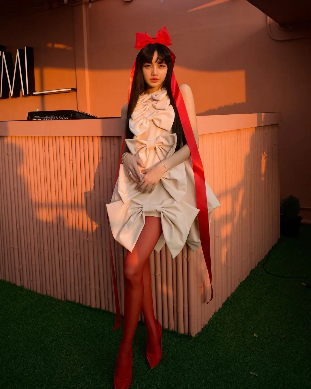 lisa-to-chuc-sinh-nhat-2