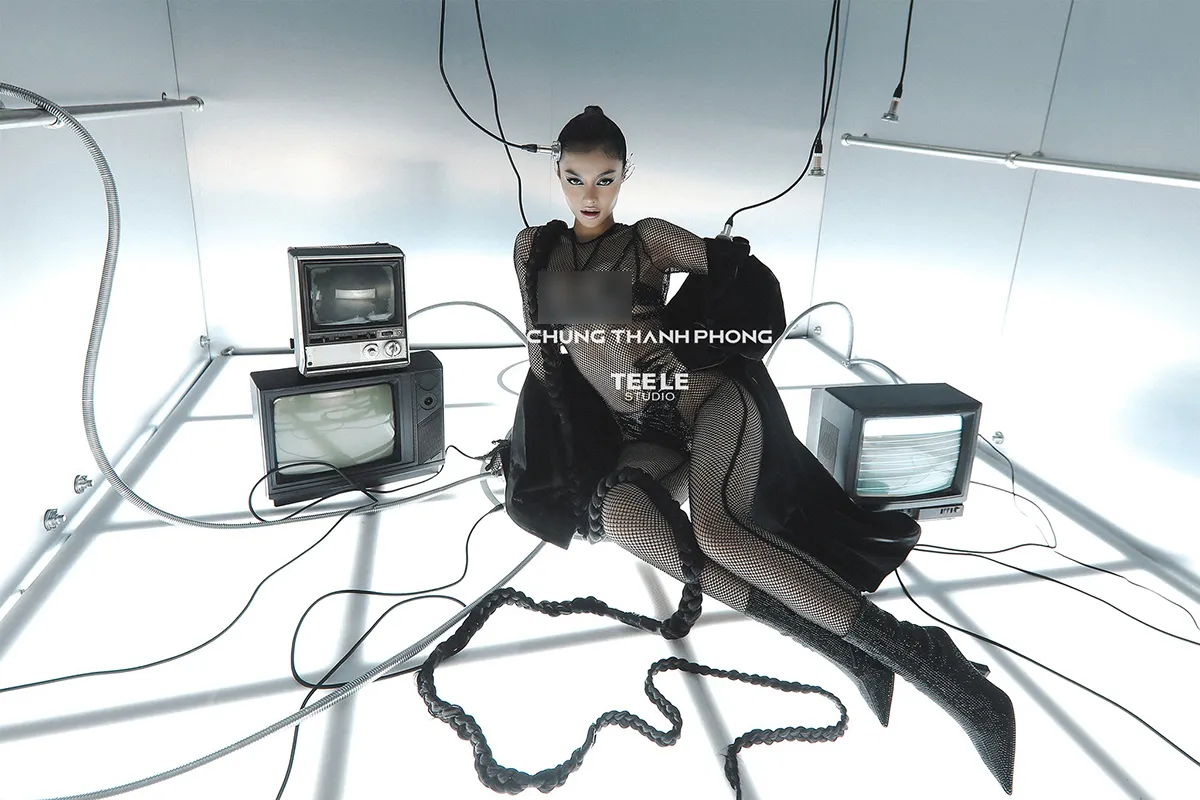 lona-kieu-loan-mac-do-xuyen-thau-3