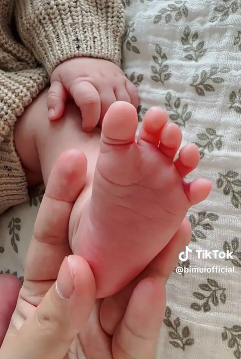 mui-xu-khoc-sau-1-thang-sinh-con-5