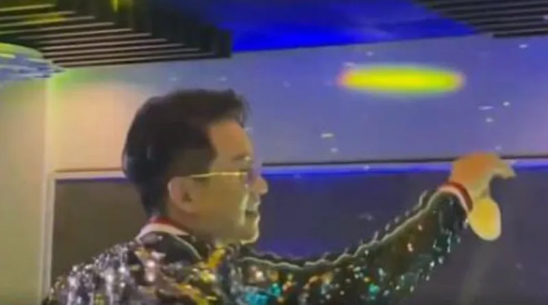 tuan-hung-nhat-phu-tung-cua-fan-nu-4