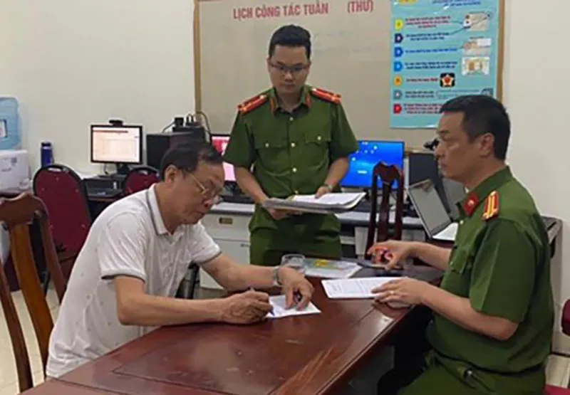 dien-bien-moi-o-to-tong-17-xe-may-3