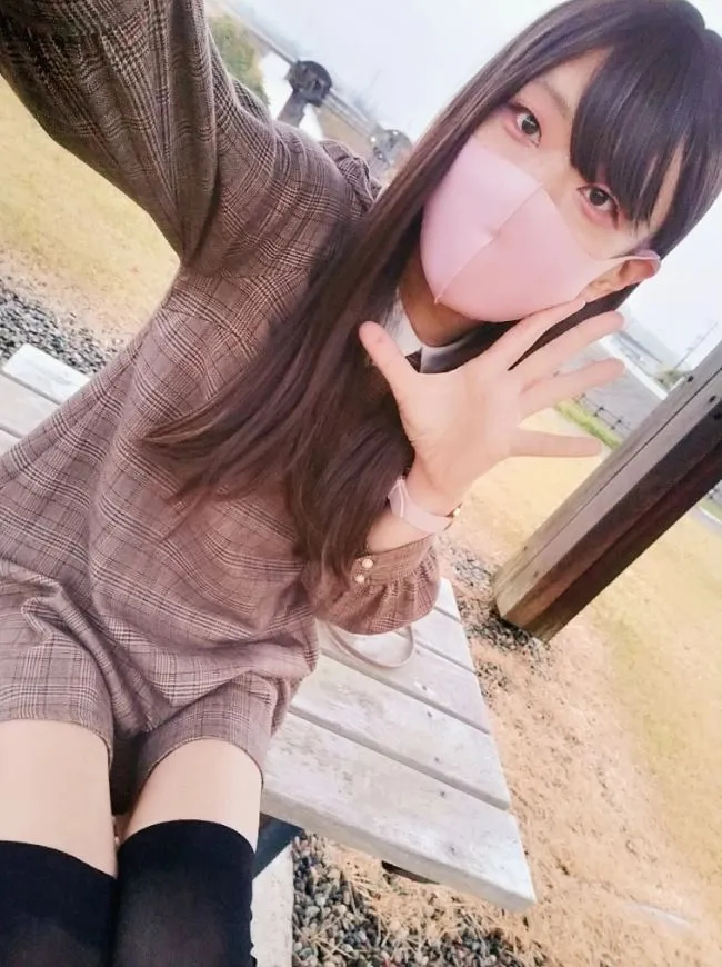 hot-girl-tren-mang-thuc-chat-la-ong-bo-mot-con-6