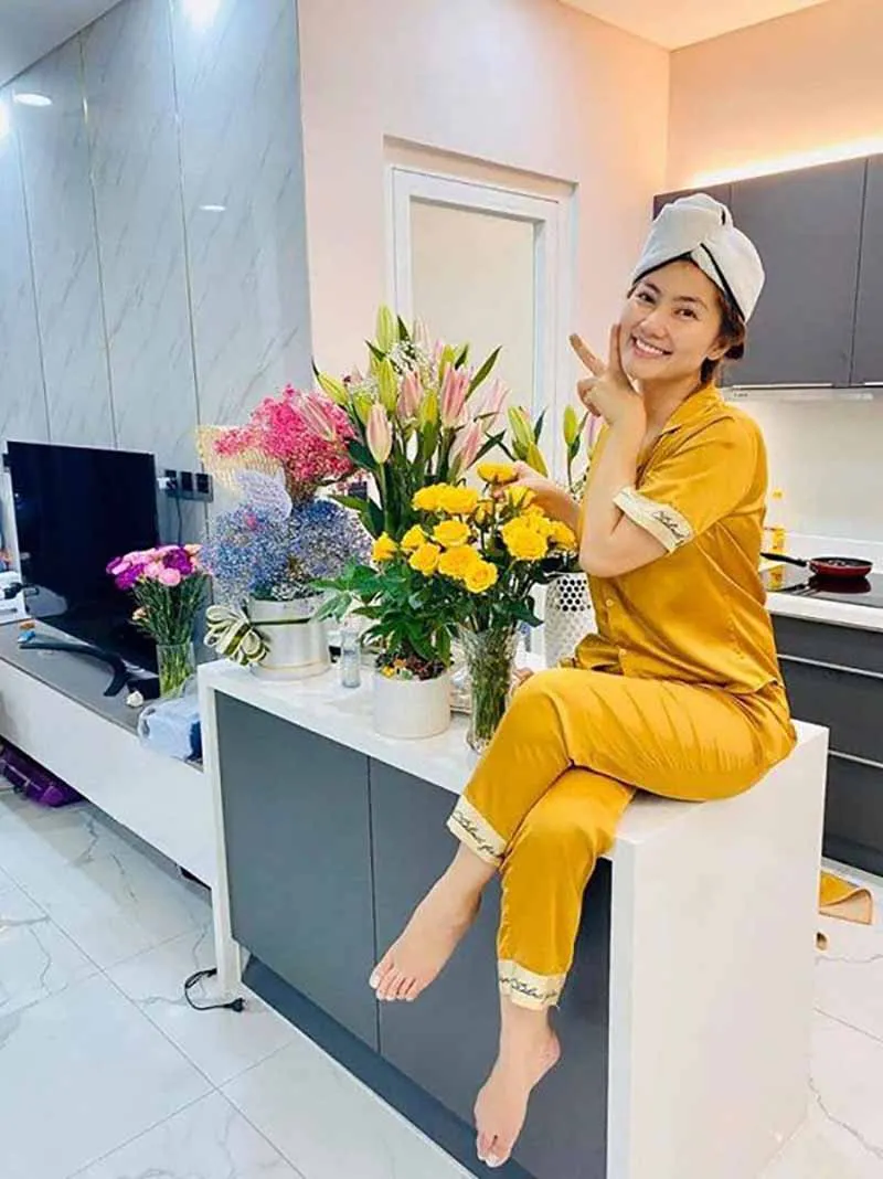 ngoc-lan-giau-the-nao-7