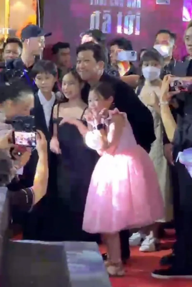 cac-con-cua-ly-hai-minh-ha-me-truong-giang-6