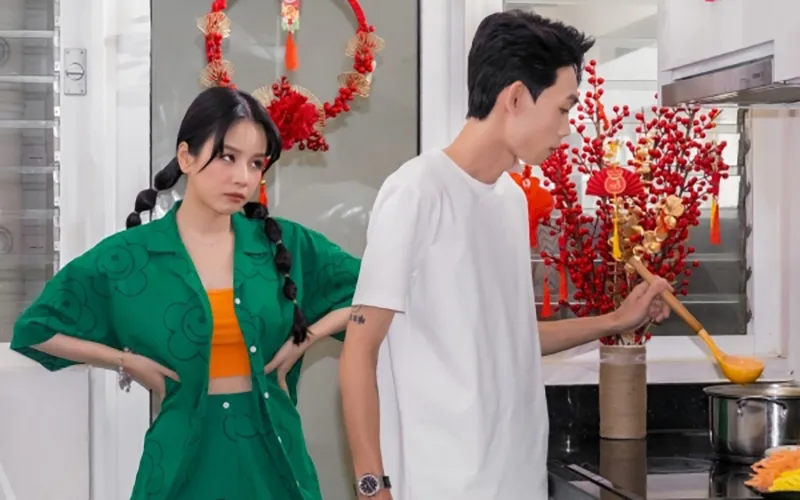 hong-thanh-xem-cuoi-xuyen-viet-cung-co-gai-la-6