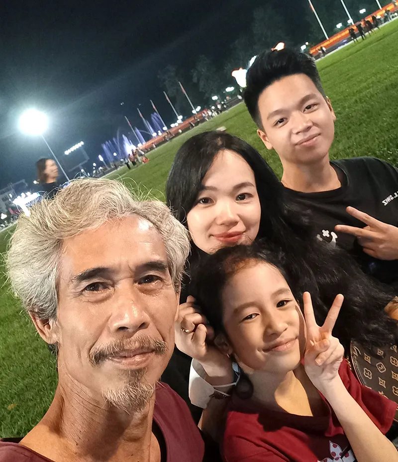 phu-don-cuoi-vo-tre-kem-25-tuoi-7