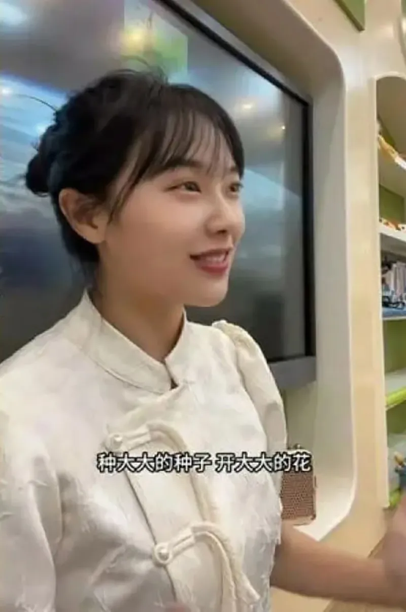 co-giao-mam-non-nghi-viec-sau-buoi-livestream-kiem-hang-ty-dong-1