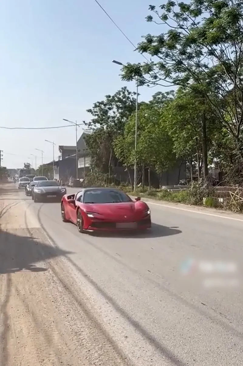 choang-truoc-dan-sieu-xe-trong-dam-cuoi-cua-dat-villa-9