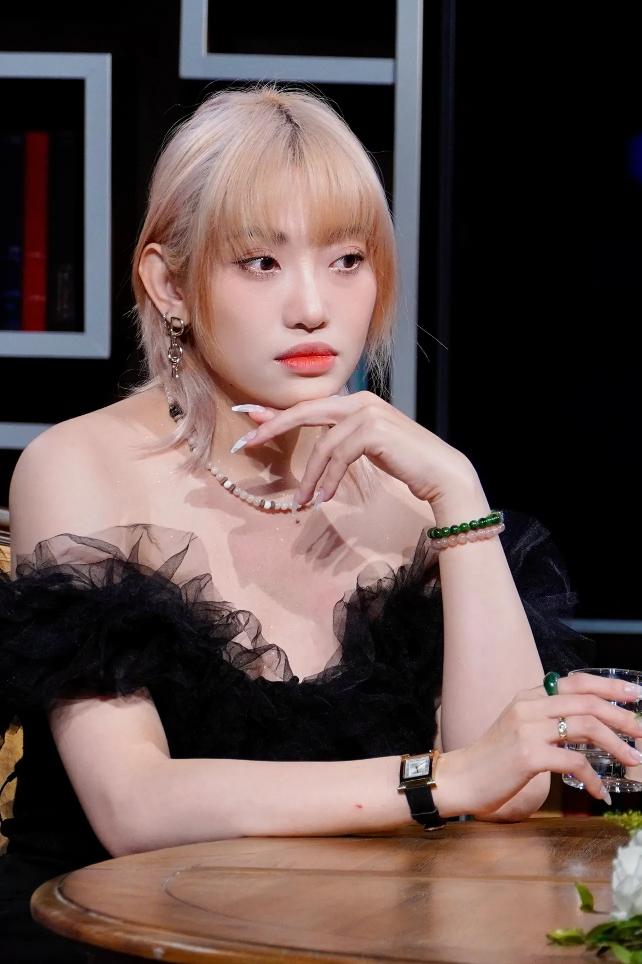 luong-minh-trang-kho-khan-hau-ly-hon-vinh-rau-the-nao-3