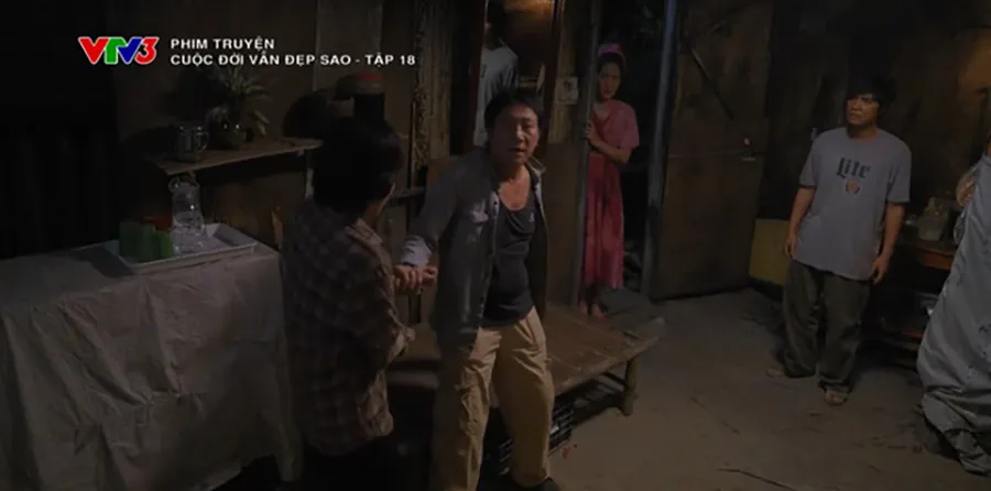 canh-muon-ruou-to-tinh-tren-phim-viet-gio-vang-3