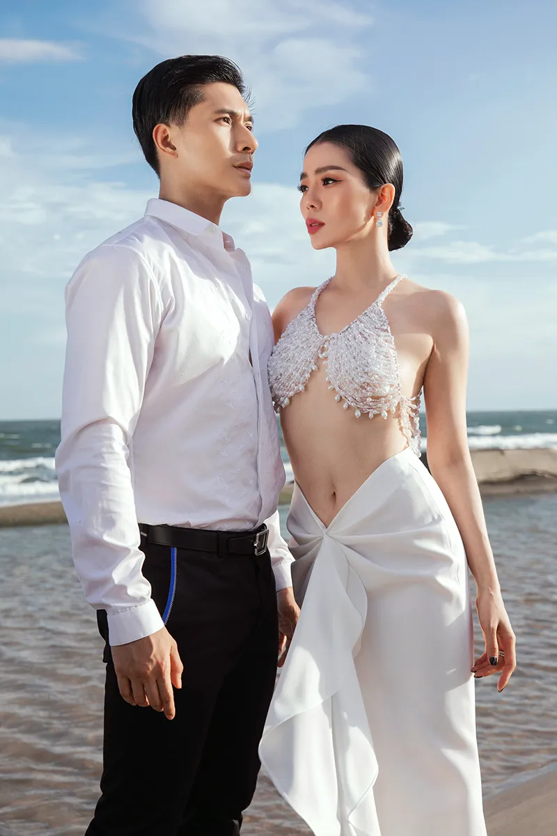 LỆ QUYÊN_LÂM BẢO CHÂU