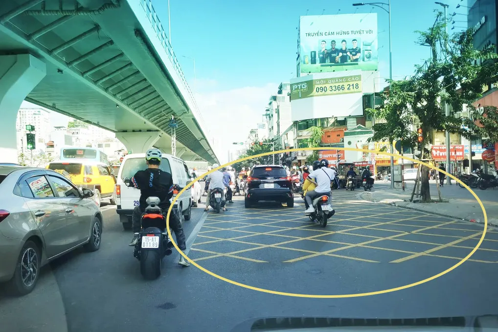 truong-hop-vuot-den-do-khong-bi-phat-nam-2023-5