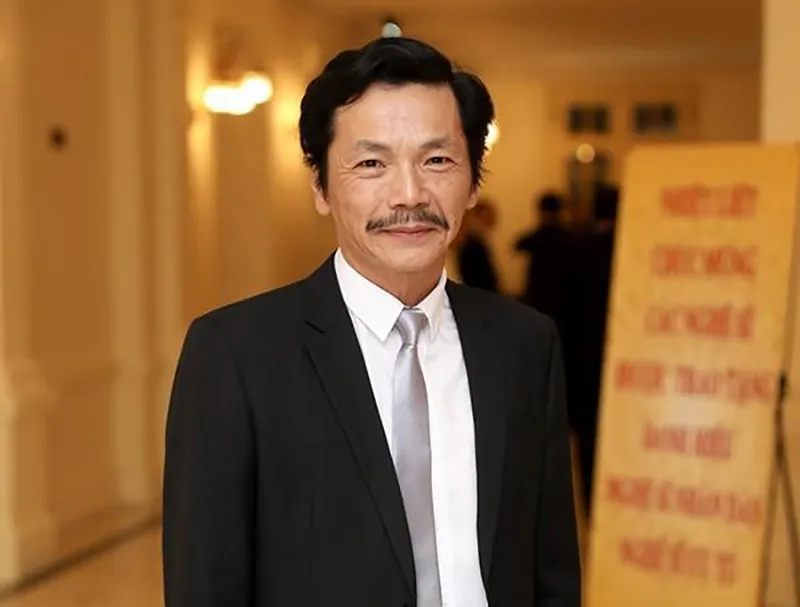 nsnd-trung-anh-ve-nha-di-con-bao-tin-tang-su-1