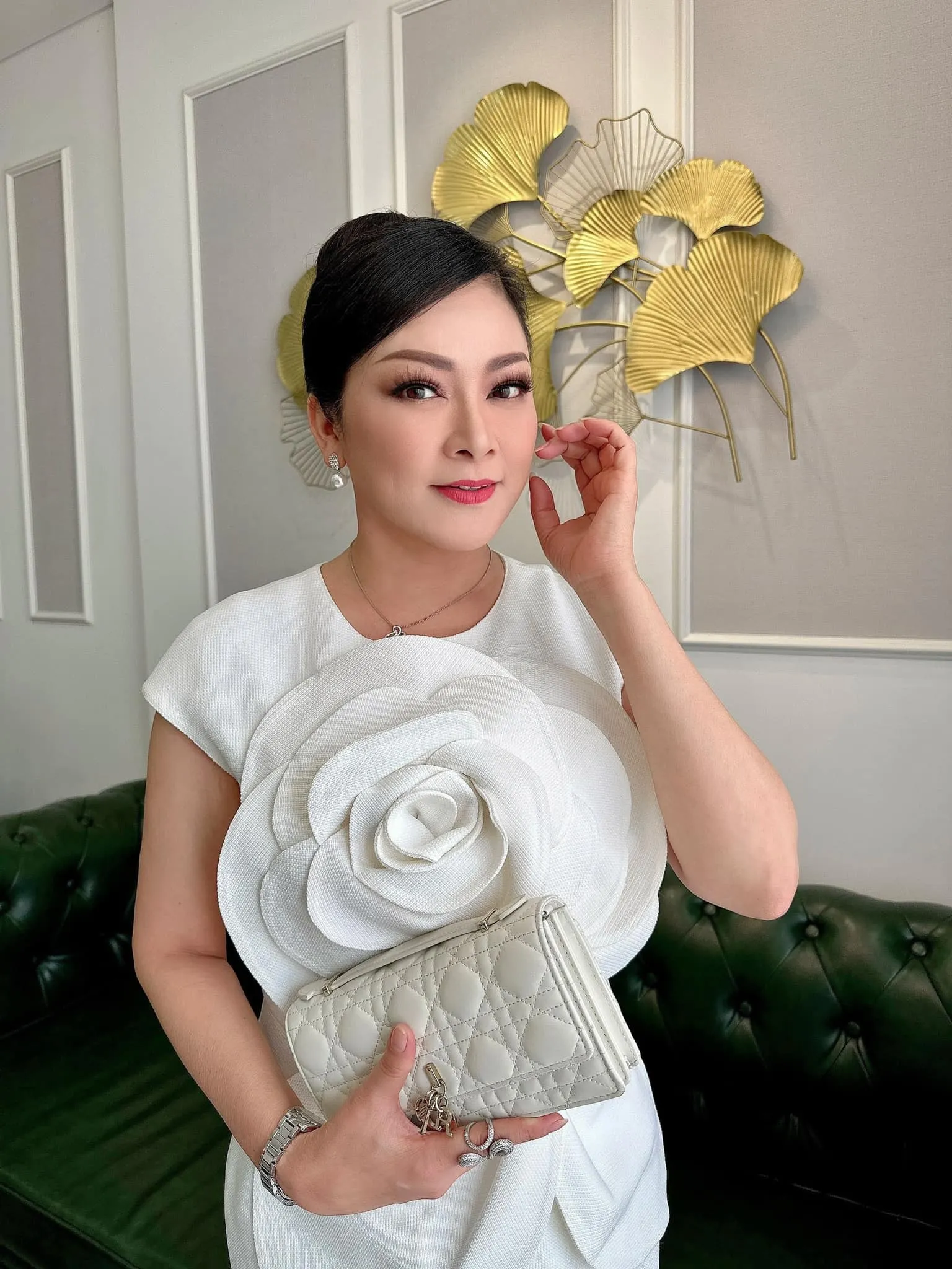 nhu-quynh-va-tinh-duyen-lan-dan-tung-vuong-tin-don-voi-ngoc-son-u60-ben-tinh-tre-10