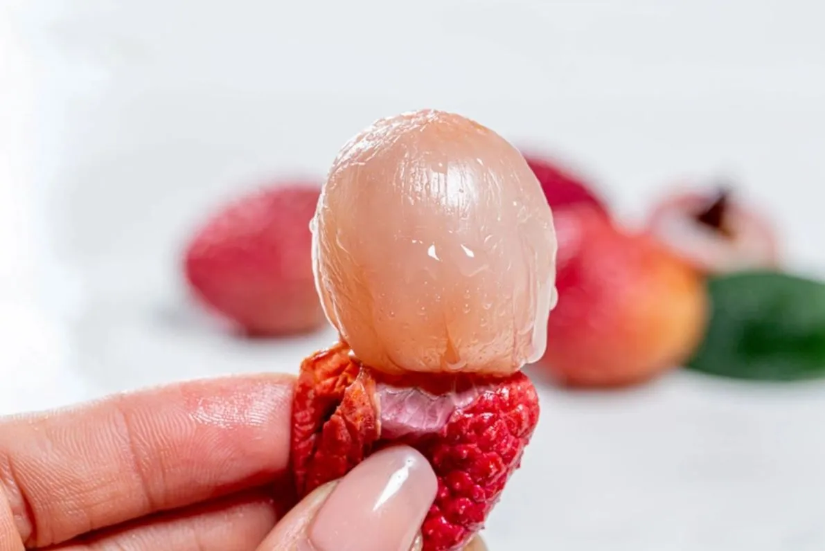 soi-qua-vai-duoi-kinh-hien-vi-thay-vat-la-cu-dong-khong-ai-biet-bi-mat-nay-4