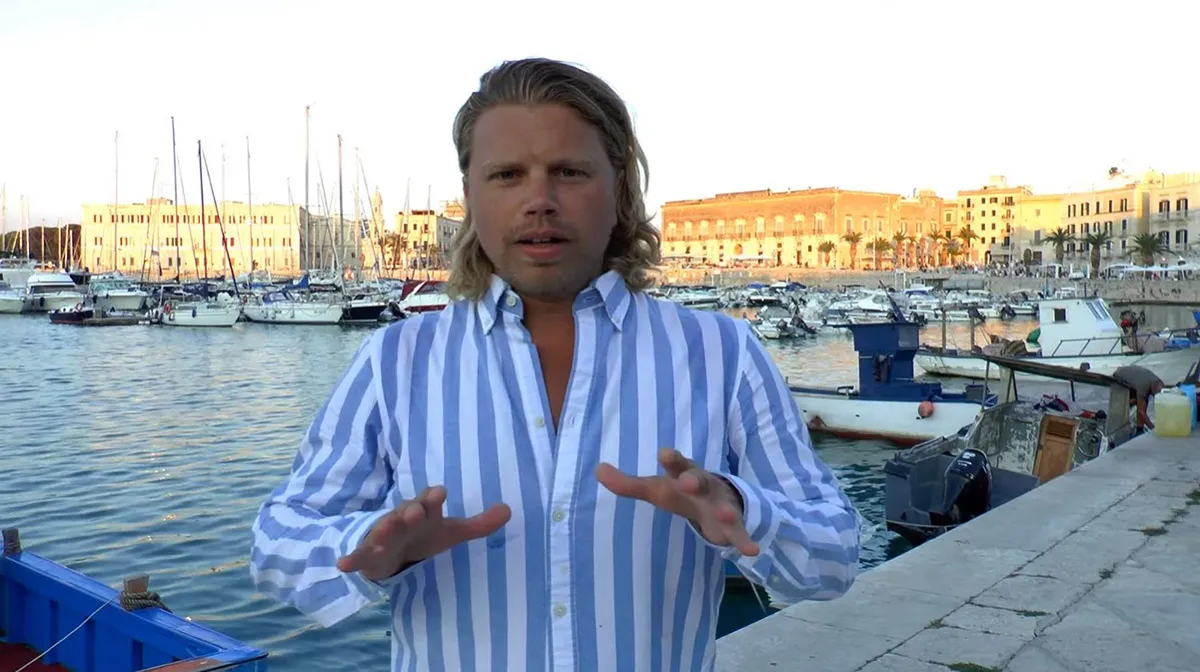 nguoi-dan-ong-co-nhieu-con-roi-nhat-the-gioi-2