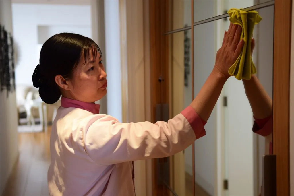 giup-viec-20-nam-moi-thay-su-khac-biet-giua-gia-dinh-giau-co-va-nguoi-binh-thuong-2