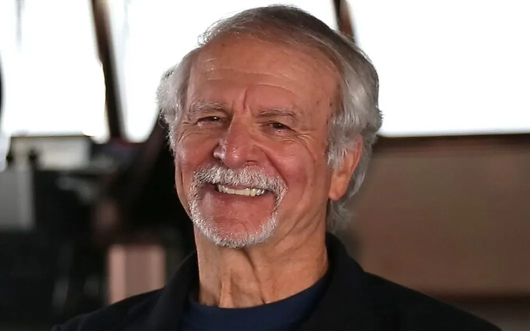 danh-tinh-5-nguoi-mat-tich-khi-di-tour-ngam-xac-tau-titanic-6-ty-nguoi-co-ty-phu-va-chuyen-gia-hang-hai-3