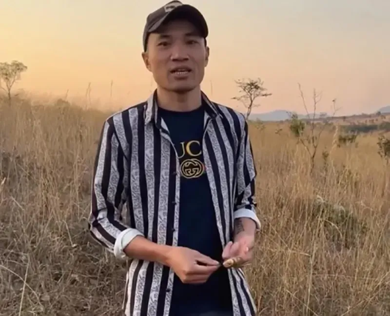 quang-linh-vlog-tiet-lo-1-thanh-vien-trong-team-chau-phi-bi-benh-nang-phai-ve-viet-nam-gap-3