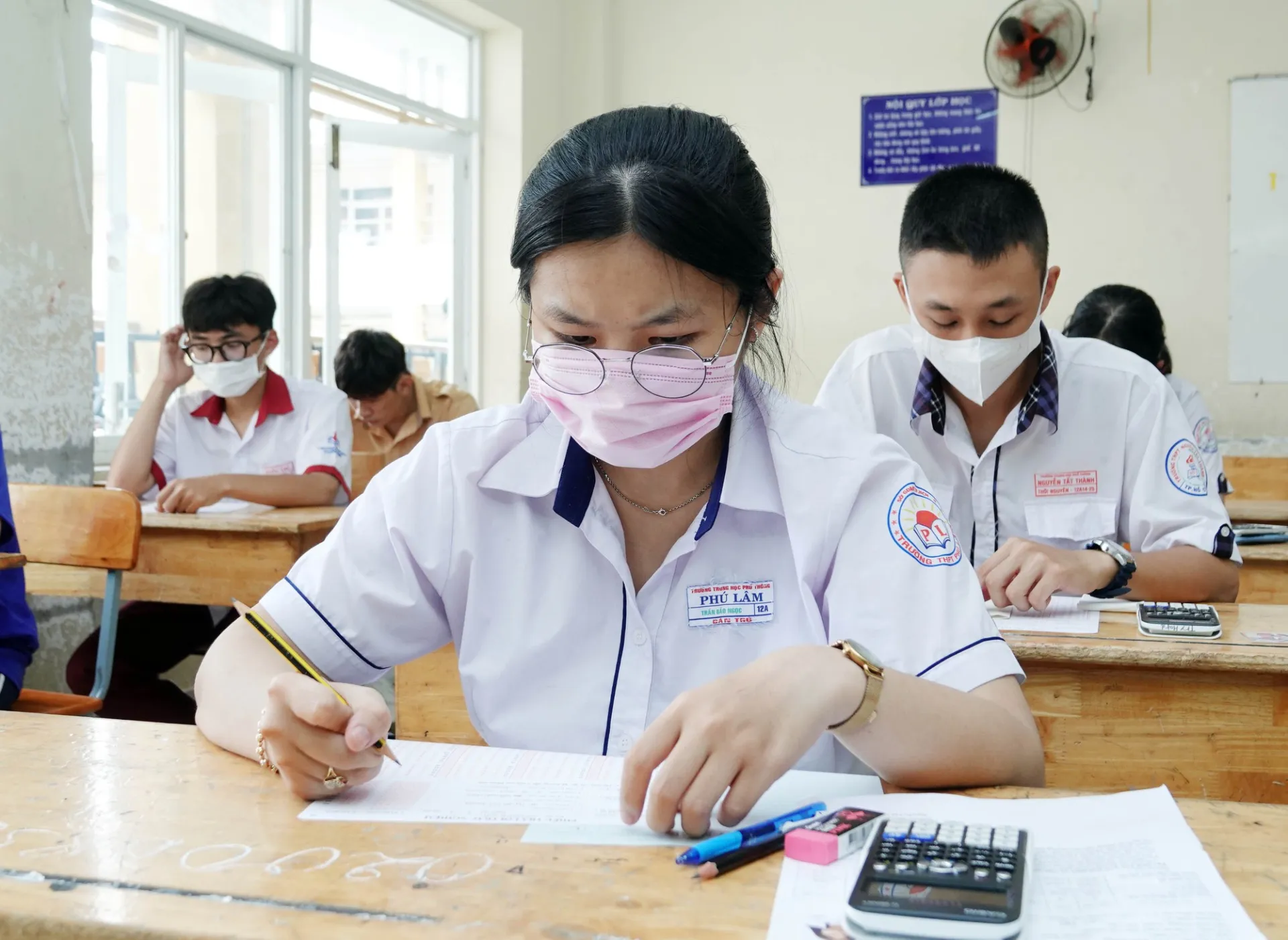 goi-y-dap-an-24-ma-de-thi-tot-nghiep-thpt-mon-toan-2023-2