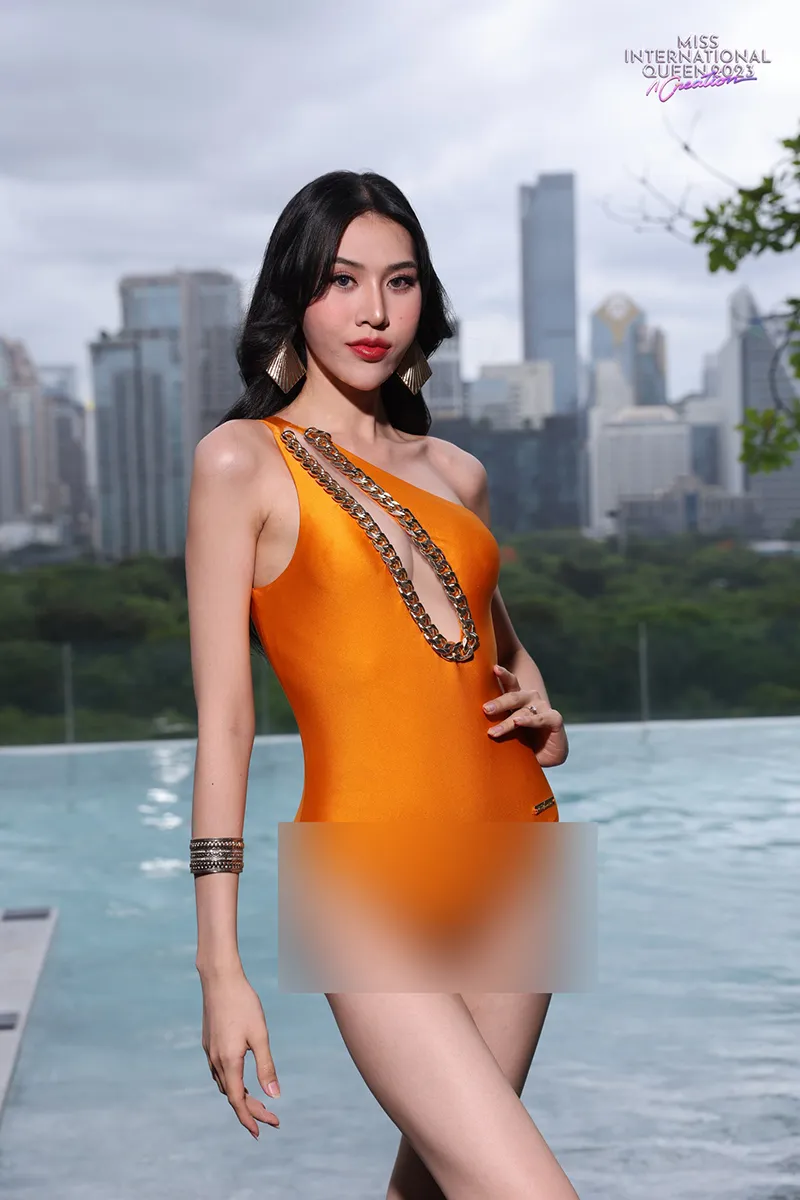 dang-anh-thi-sinh-viet-nam-dien-bikini-lo-cho-hiem-btc-cuoc-thi-sac-dep-quoc-te-nhan-mua-phan-no-1