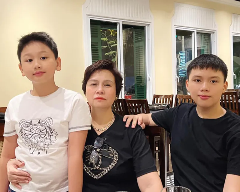 bi-an-than-the-khung-cua-me-ruot-dien-vien-giau-nhat-mien-bac-thoi-tre-tung-la-hoa-khoi-8