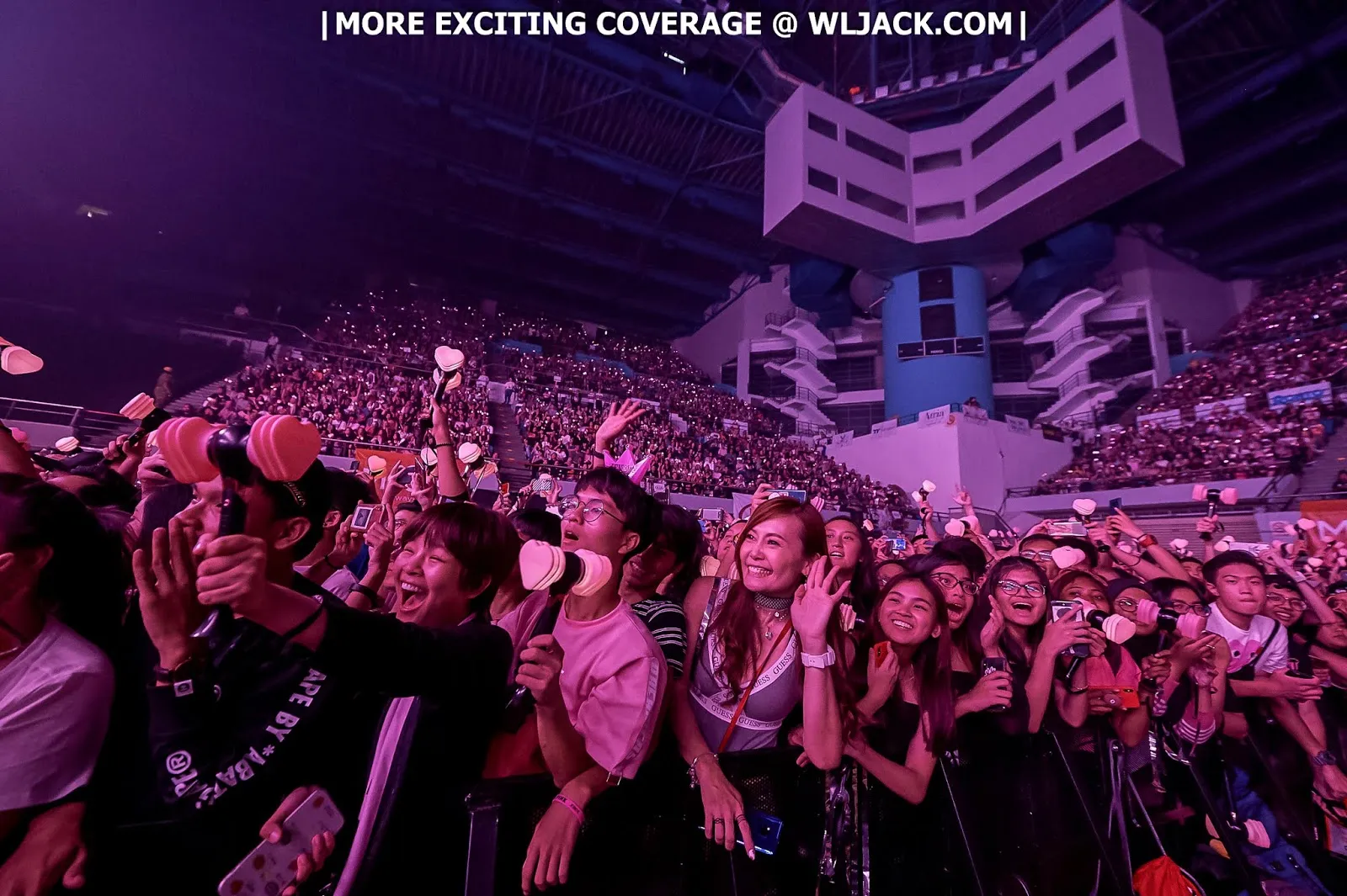 ai-bi-cam-tham-gia-concert-blackpink-o-ha-noi-luu-y-tranh-mat-tien-oan-10