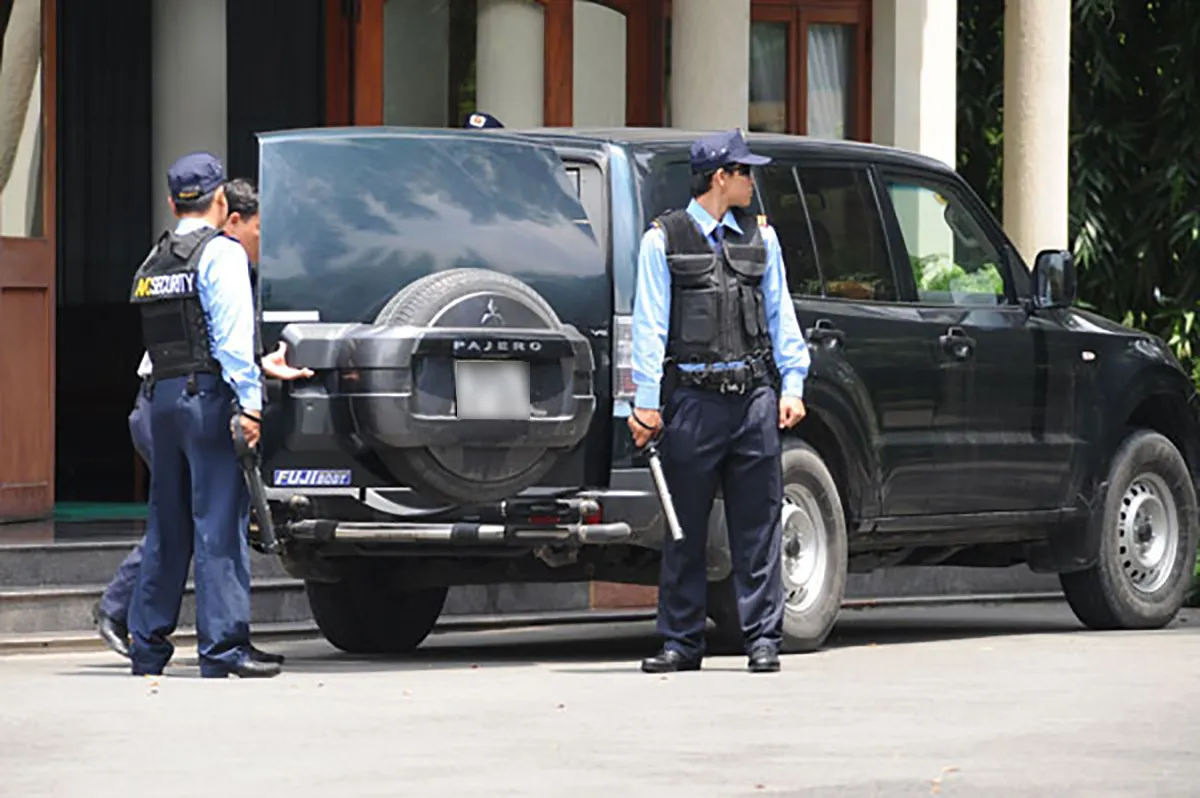 ngan-hang-xa-kho-thanh-ly-xe-o-to-cho-tien-gia-chi-bang-1-chiec-honda-vision-3