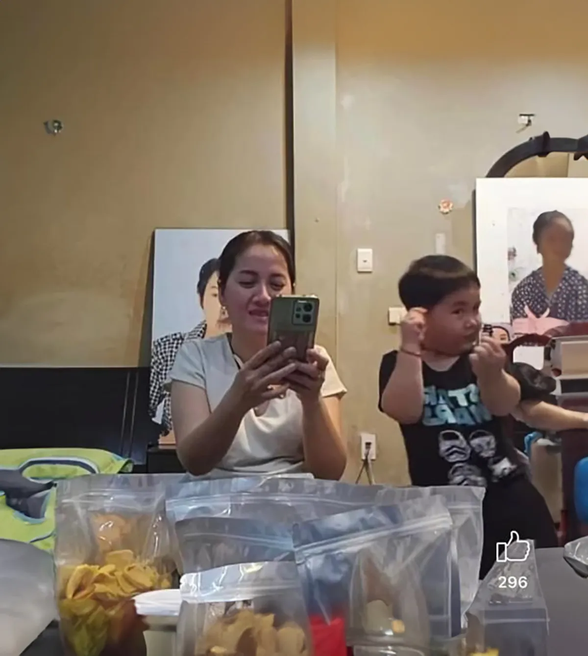 hong-loan-livestream-kiem-song-trong-phong-co-ns-vu-linh-mong-khong-ai-thuong-hai-toi-khong-muon-mac-no-ho-1