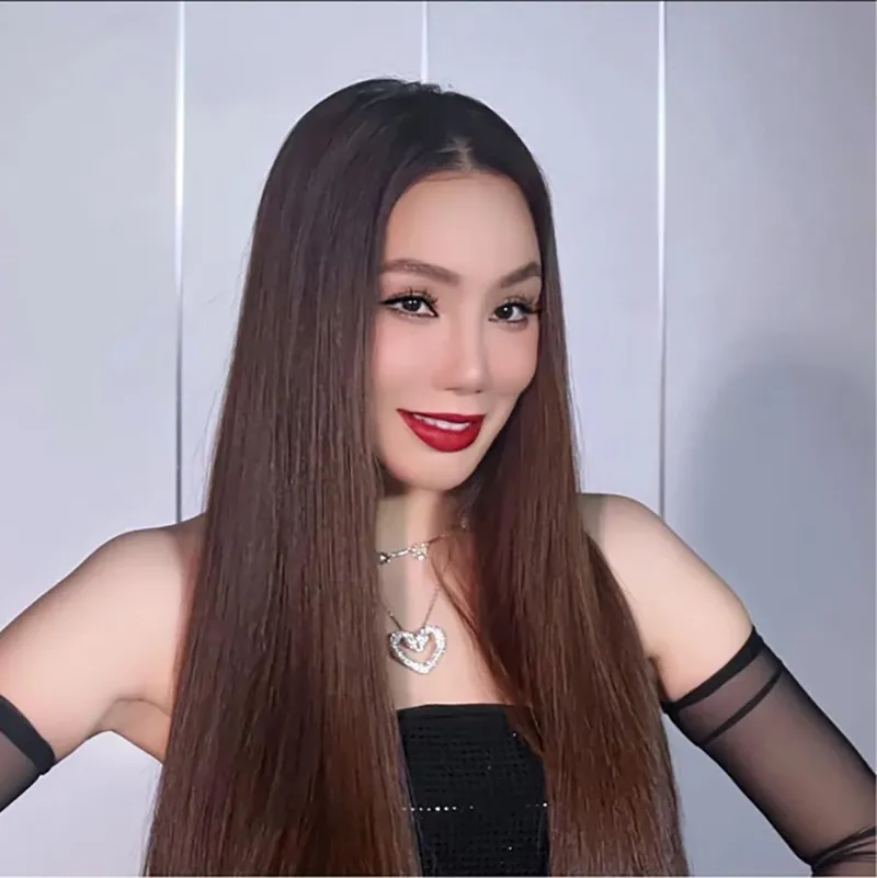 can-canh-nhan-sac-khac-la-cua-ho-quynh-huong-o-tuoi-u50-khong-noi-khong-nhan-ra-1