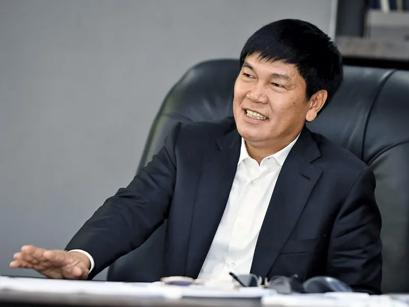3-truong-dai-hoc-co-nhieu-ty-phu-nhat-viet-nam-ong-trum-nganh-o-to-cung-hoc-truong-nay-4