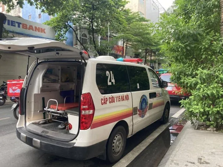 chay-nha-6-tang-o-ha-noi-3-tre-em-mac-ket-5