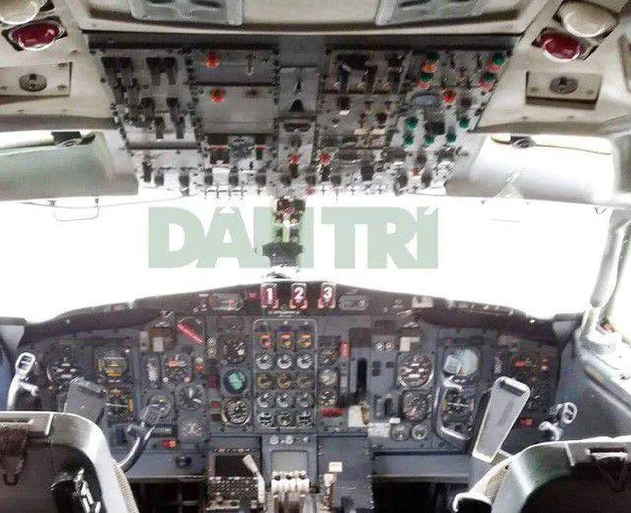 su-that-dang-sau-chiec-may-bay-bi-bo-quen-15-nam-o-san-bay-noi-bai-vi-sao-ai-gap-cung-ne-voi-6